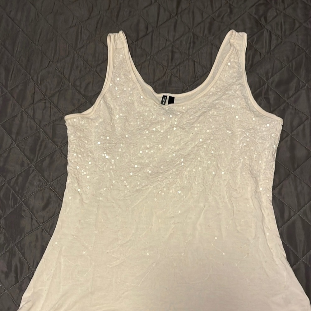 Off white tank top with sequence
